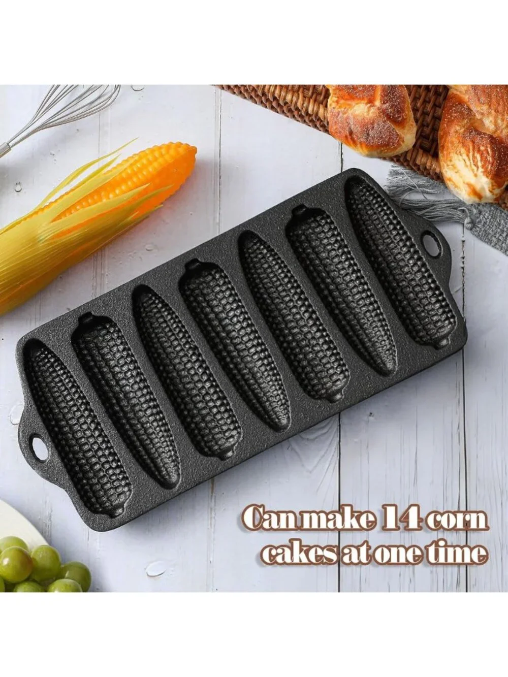 Cast Iron Corn Stick Pan with 7 Molds - Perfect for Cornbread, Cakes & Corndogs